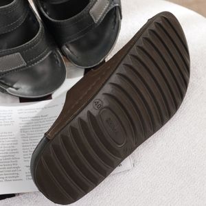 صندل مردونه سامان پاد