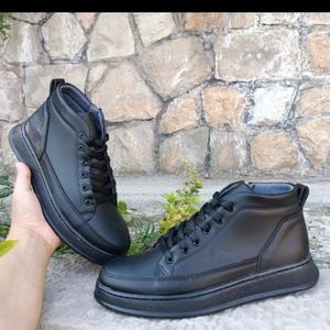 نیم بوت مردانه اسپرت زیپدار رنگ مشکی سایز 40 تا 44