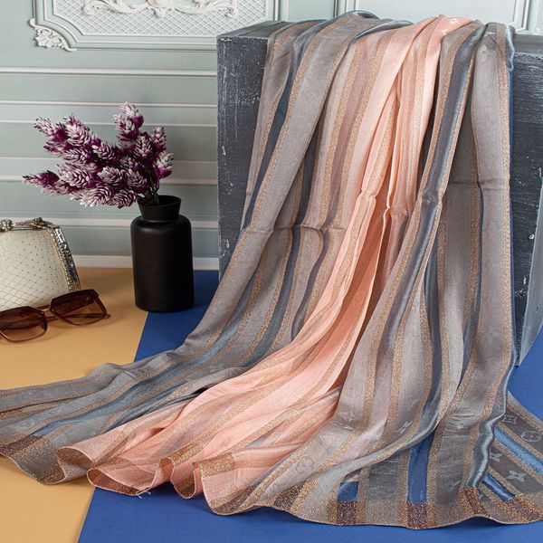 شال مجلسی طیفی زنانه