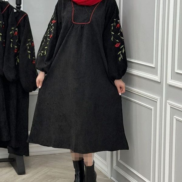 کفتان گلدوزی پرنیا