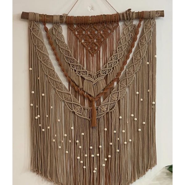 اویز مکرومه با مهره چوبی مدل سپیدار