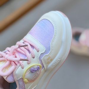 خرید اینترنتی قیمت کتونی بچگانه طرح Love از A+B کد 4100401