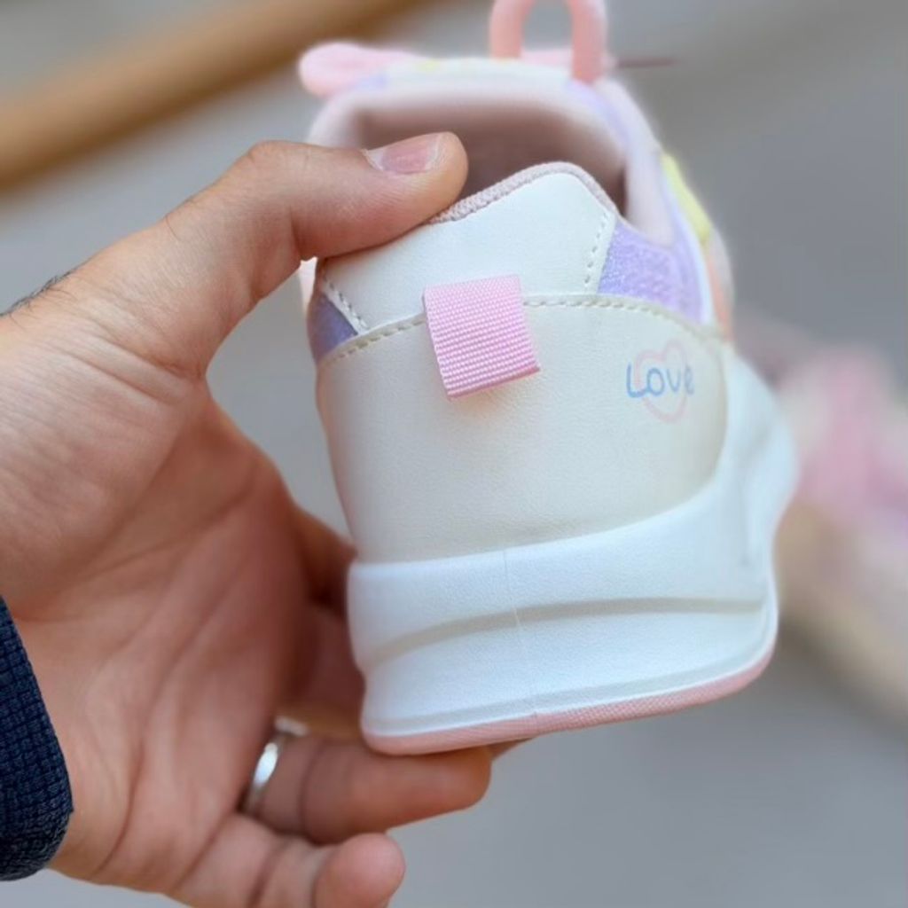 خرید اینترنتی قیمت کتونی بچگانه طرح Love از A+B کد 4100401