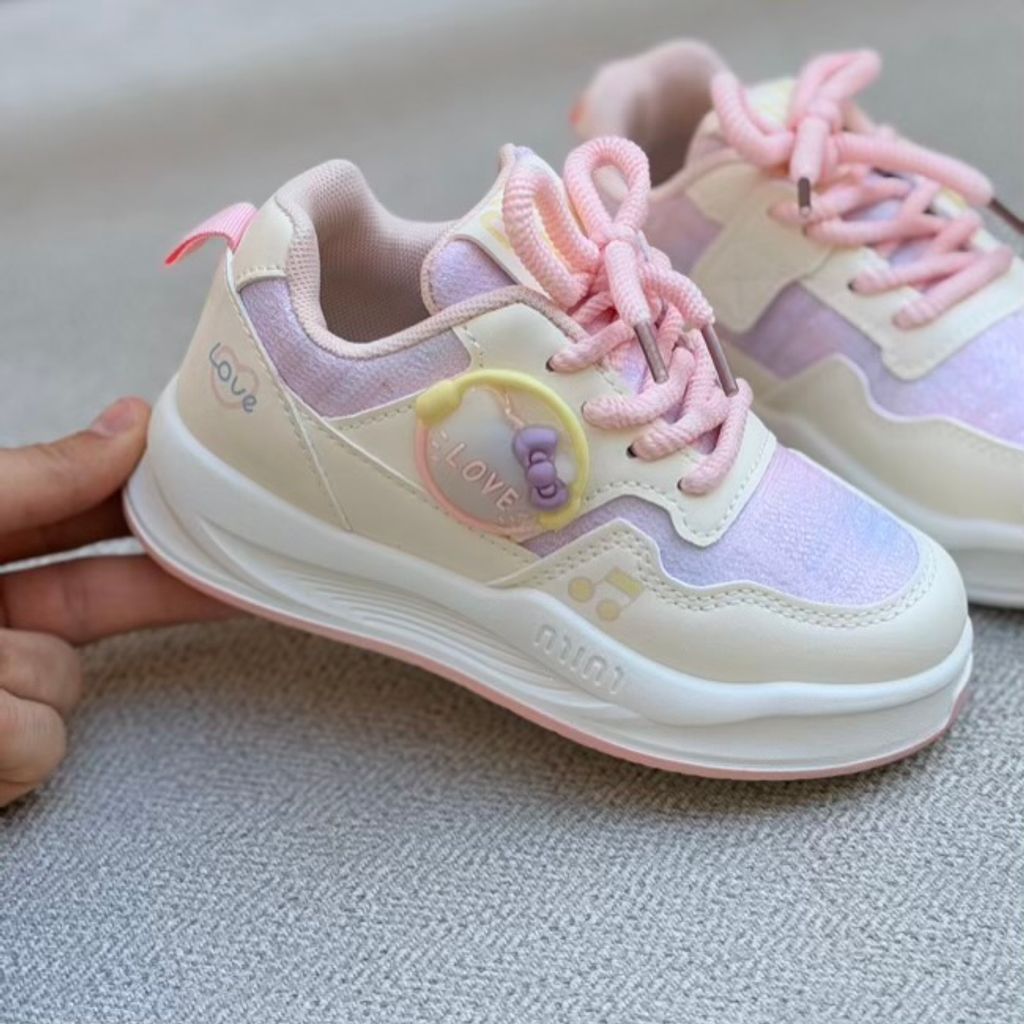 خرید اینترنتی قیمت کتونی بچگانه طرح Love از A+B کد 4100401