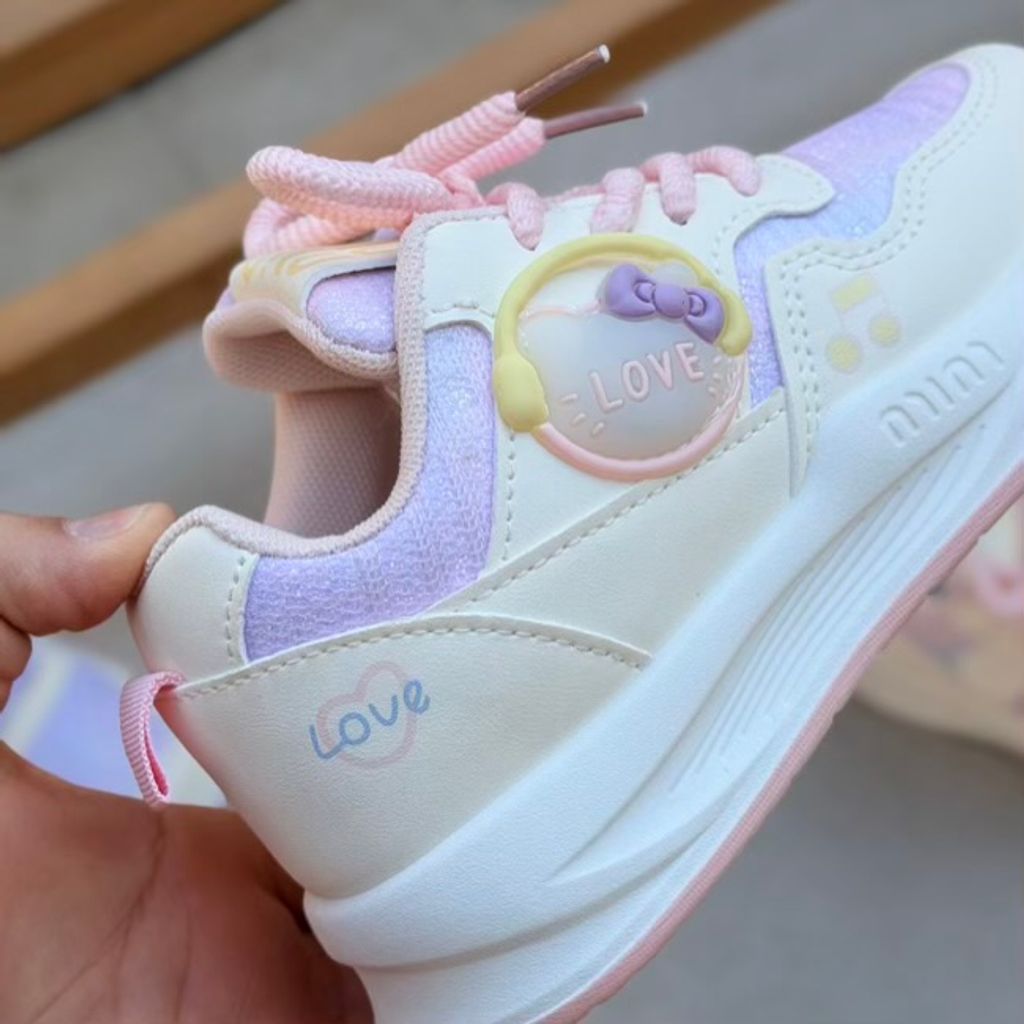 خرید اینترنتی قیمت کتونی بچگانه طرح Love از A+B کد 4100401