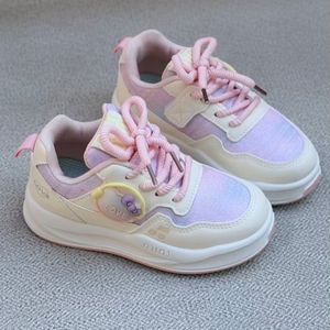 خرید اینترنتی قیمت کتونی بچگانه طرح Love از A+B کد 4100401