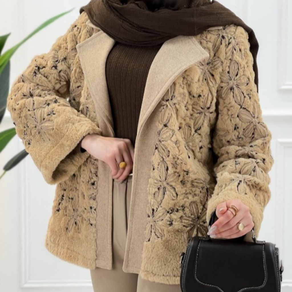 فروش اینترنتی کت گلدوزی پارسی