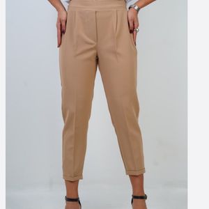 شلوار مام استایل مازراتی اعلا کرم نسکافه ای و مشکی 38 تا 50 تعداد محدود