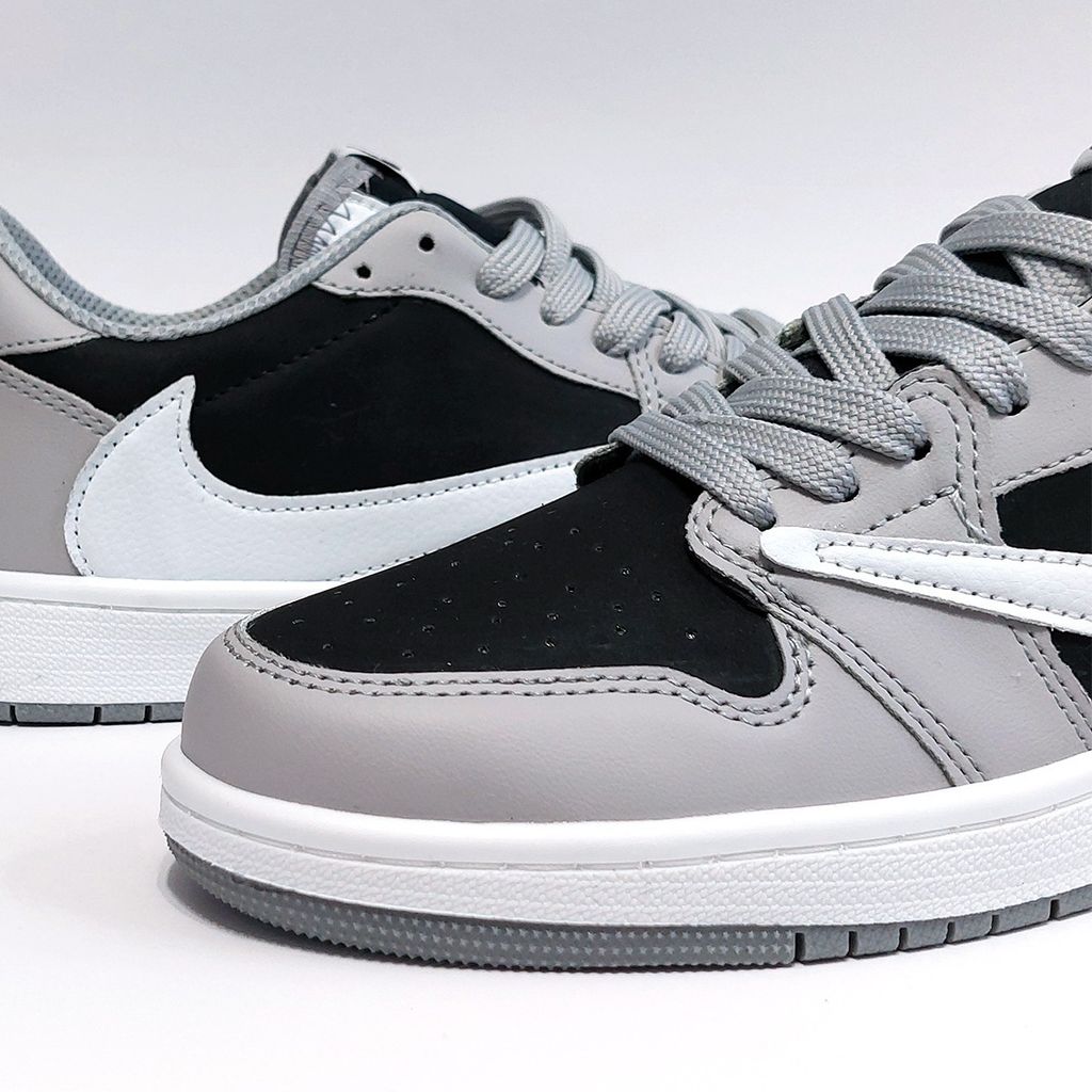 فروش اینترنتی کتانی ترند نایک ترویس اسکات Nike Travis Scott