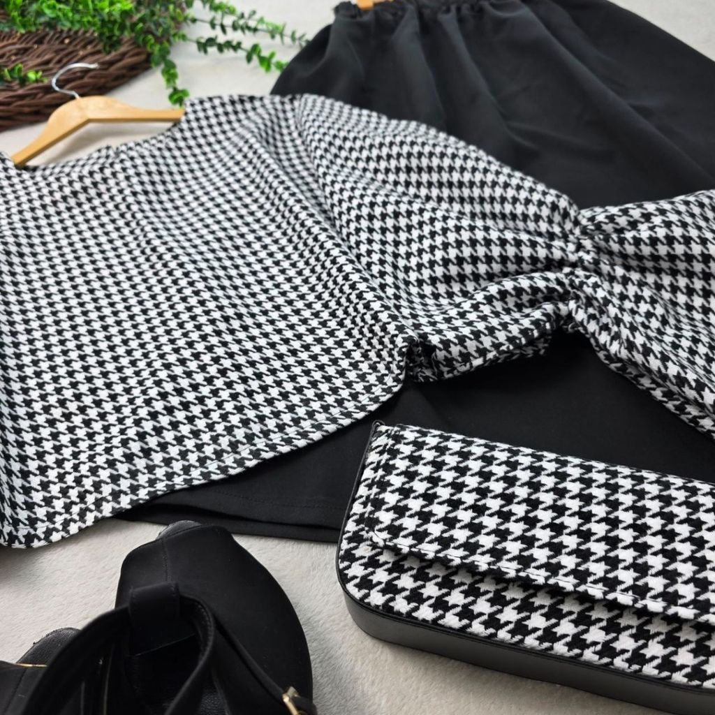 فروش اینترنتی ست دامن و شنل نارنیا