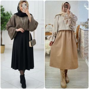 ست دامن و شنل نارنیا