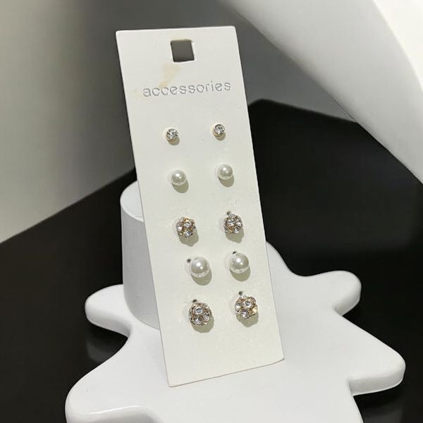 پیرسینگ زنانه میخی طرح توپ نگینی کد 3334021