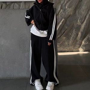 فروش اینترنتی سویشرت شلوار خفن