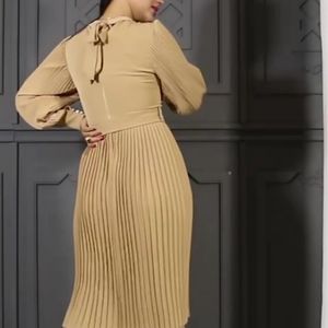 فروش اینترنتی پیراهن زنانه مجلسی پلیسه