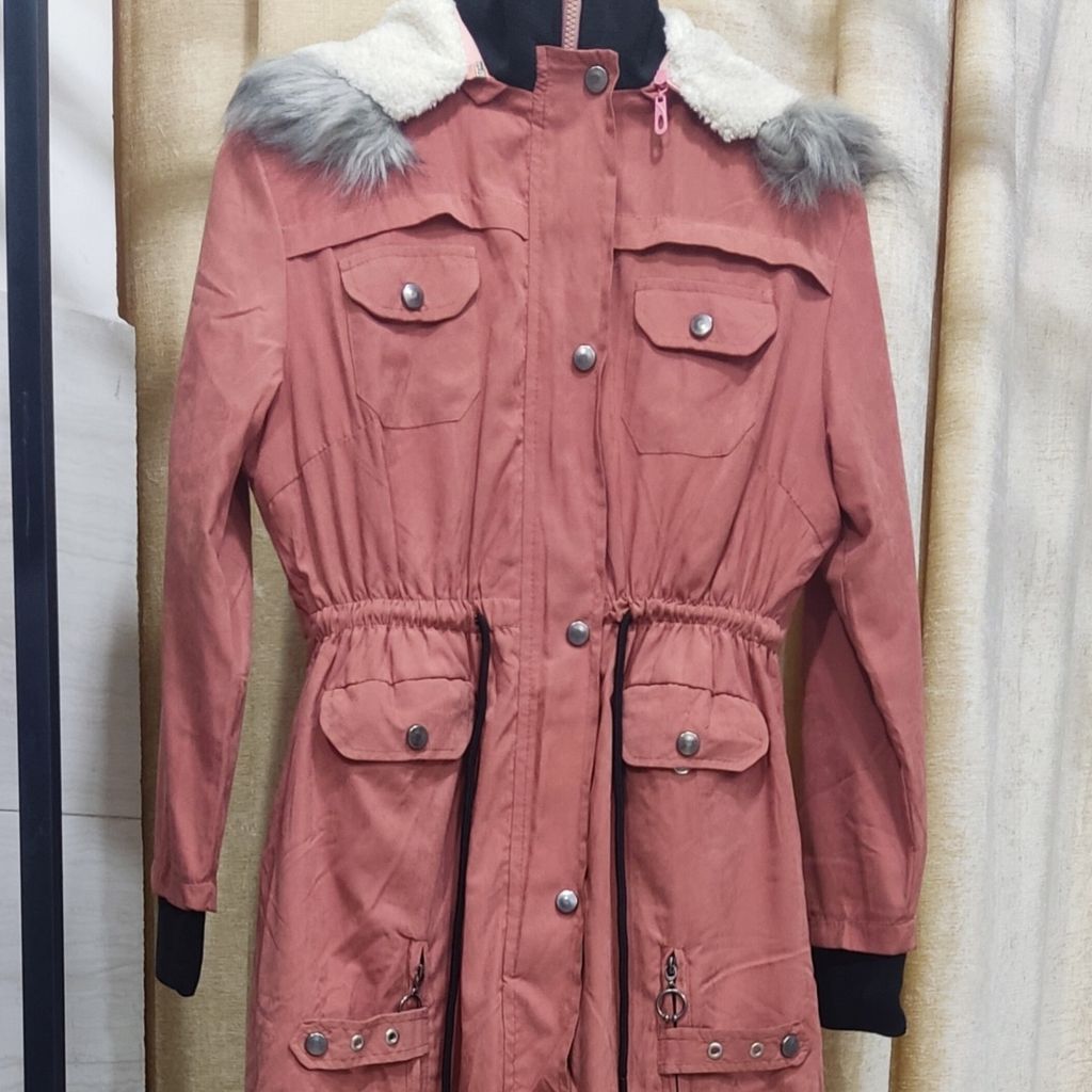 مشخصات کاپشن زنانه داخل پشم