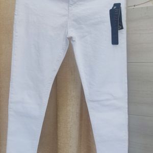 شلوار لی جذب سفید