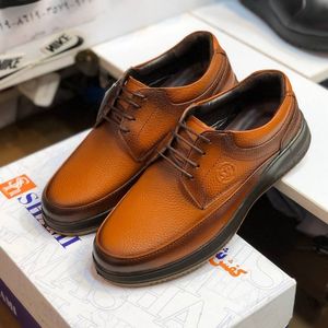 خرید آنلاین کفش چرم مردانه بندی طبی شامی عسلی 