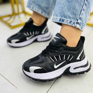 کفش اسپرت برند نایک پرشین سایز 36 تا 40 قیمت استثنایی