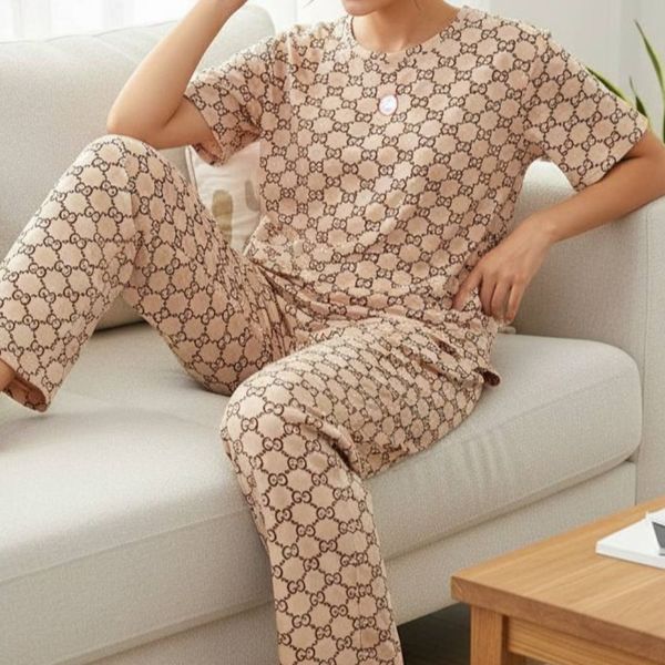 ست تیشرت و شلوار گوچی