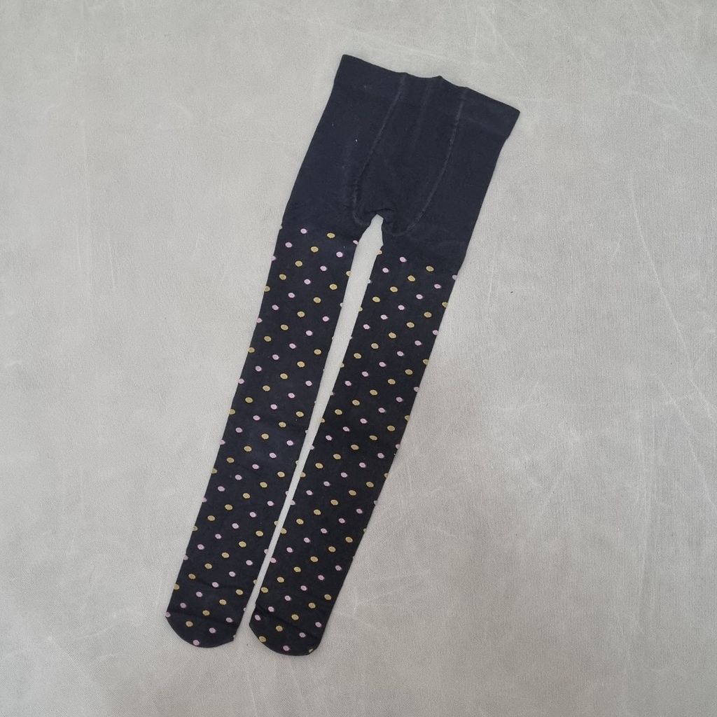 مشخصات جوراب شلواری زنانه خارجی خالدار – استایل شیک و متفاوت