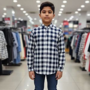 مشخصات پیراهن پسرانه وارداتی چهارخانه مناسب استایل روزمره و مهمانی