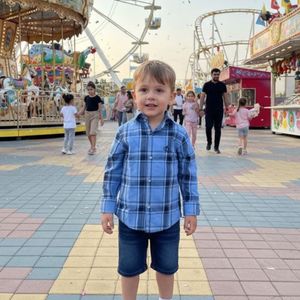 مشخصات پیراهن پسرانه وارداتی چهارخانه مناسب استایل روزمره و مهمانی