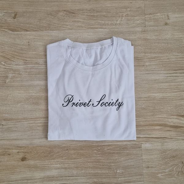 بلوز زنانه نخ پنبه آستین بلند طرح نوشته مناسب استایل اسپورت