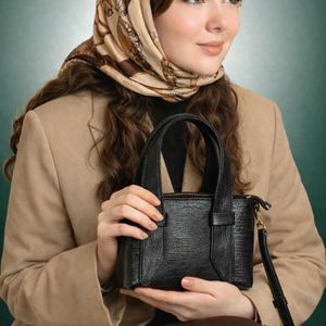 کیف رودوشی چرم طبیعی مینیمال