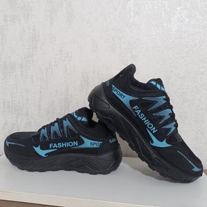 فروش اینترنتی کفش اسپرت پسرانه مناسب استفاده روزانه سایز 36 تا 40