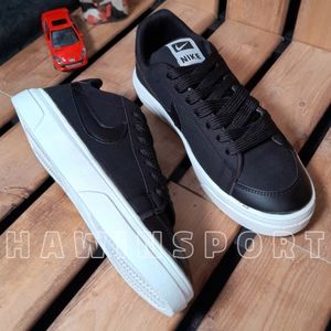 قیمت ارزان کتانی مردانه نایک بلیزر