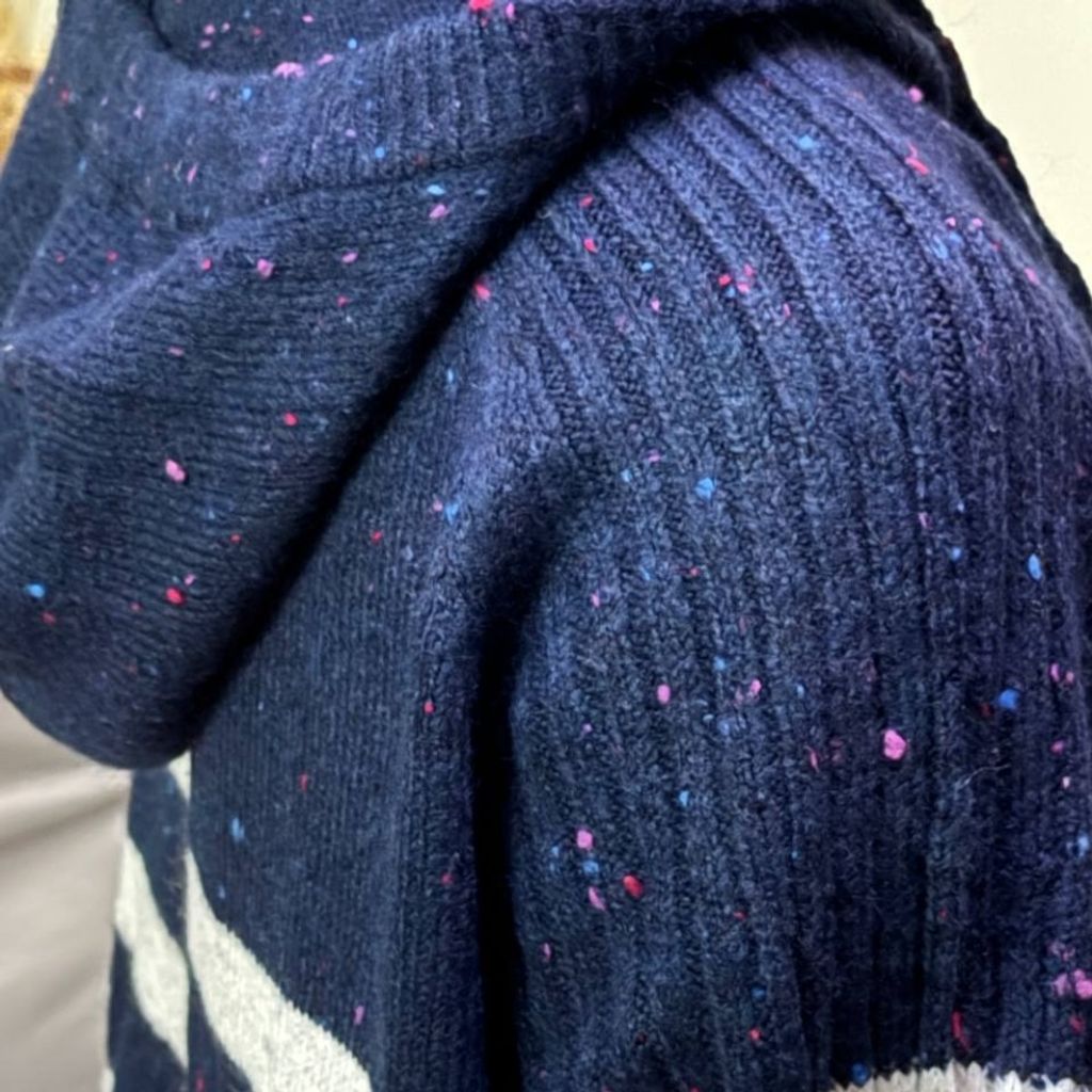 خرید اینترنتی بافت زنانه کلاه دار