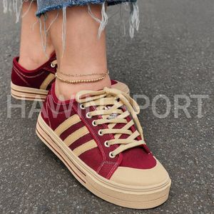 ونس زنانه و دخترانه آدیداس زرشکی