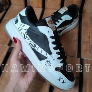 کتانی مردانه نایک جردن ترویس پاندا سفید