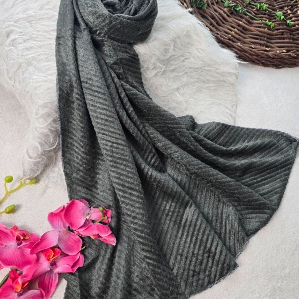 قیمت ارزان شال مخمل پلیسه