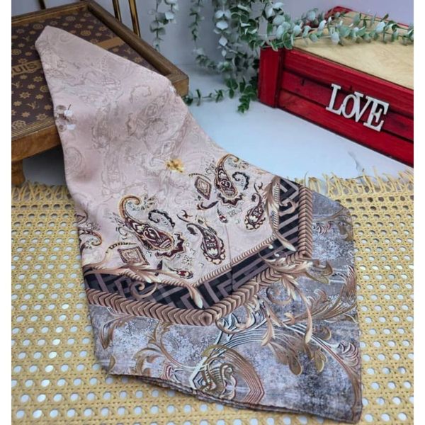 روسری نخی قواره 100 طرح های خاص و رنگبندی متنوع برای استایل روزمره و مجلسی