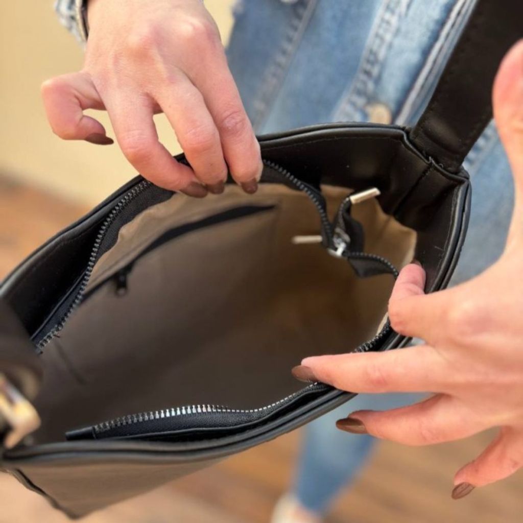 قیمت کیف دوشی زنانه و دخترانه مدل روگان پروانه