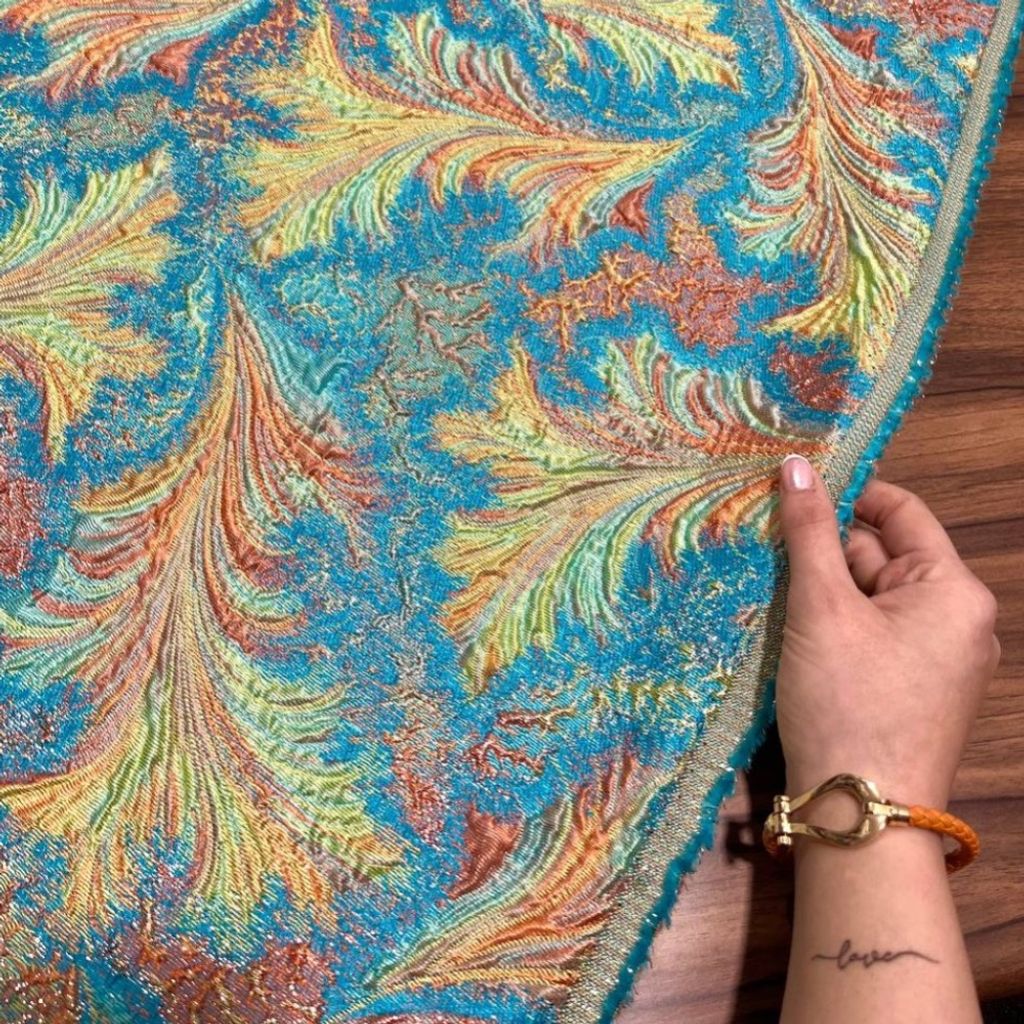 خرید اینترنتی ژاکارد پر طاووس