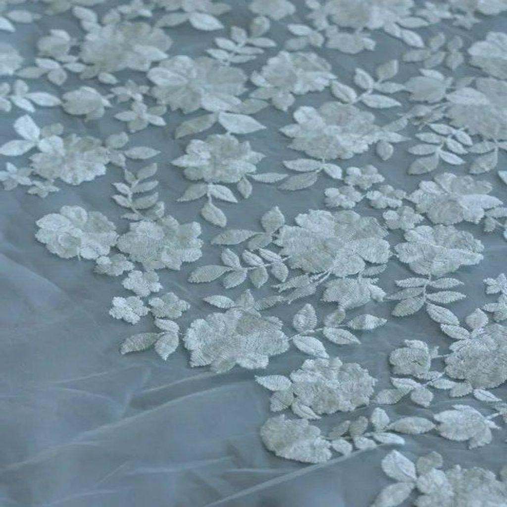 خرید اینترنتی قیمت پارچه دانتل گلی 1166