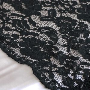 خرید اینترنتی قیمت پارچه دانتل مشکی 1143