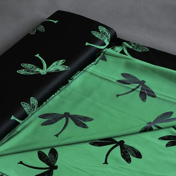 پارچه ساتن لاسیا طرح سنجاقک 1195