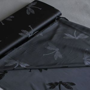 خرید اینترنتی قیمت پارچه ساتن لاسیا طرح سنجاقک 1195