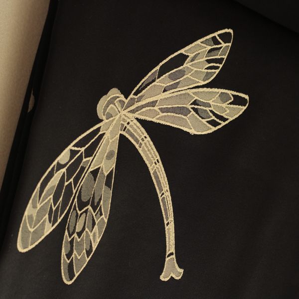 پارچه ساتن لاسیا طرح سنجاقک 1195