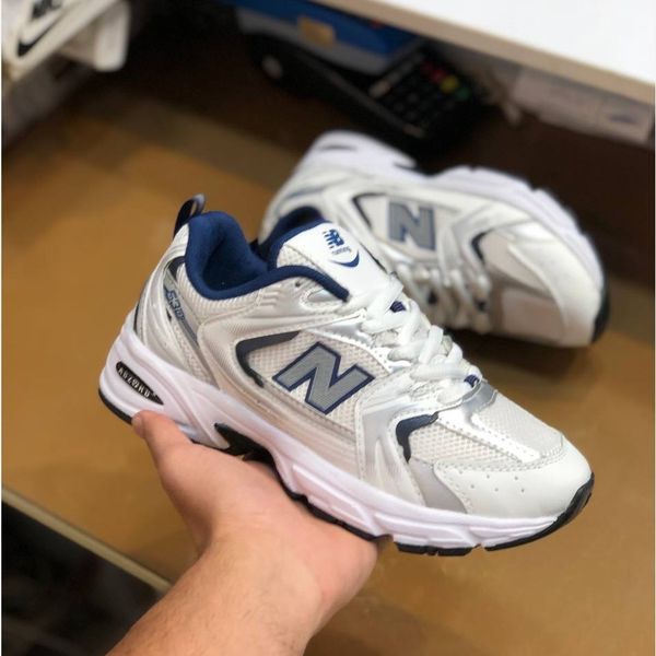 نیوبالانس530 مردانه رنگ سفید سورمه ای