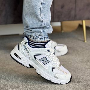 نیوبالانس530 مردانه رنگ سفید سورمه ای