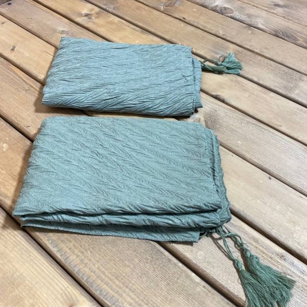 شال نخی پلیسه منگوله دار