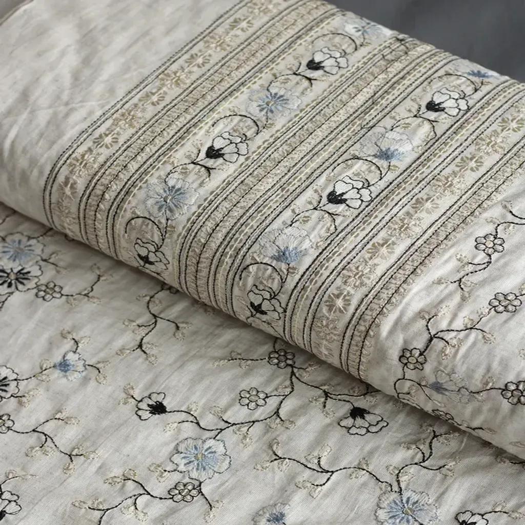 خرید اینترنتی قیمت پارچه لینن سوزن‌دوزی 1065