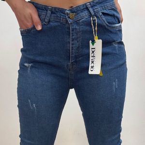 شلوار لی زنانه