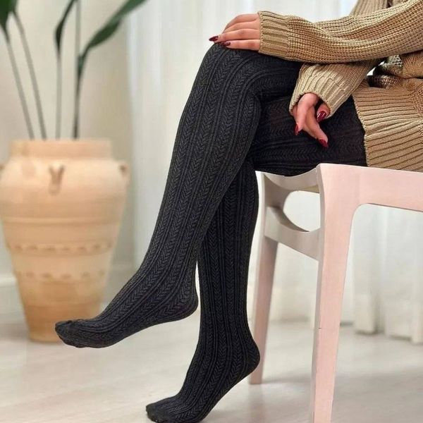 جوراب شلواری پنتی طرح گندومی