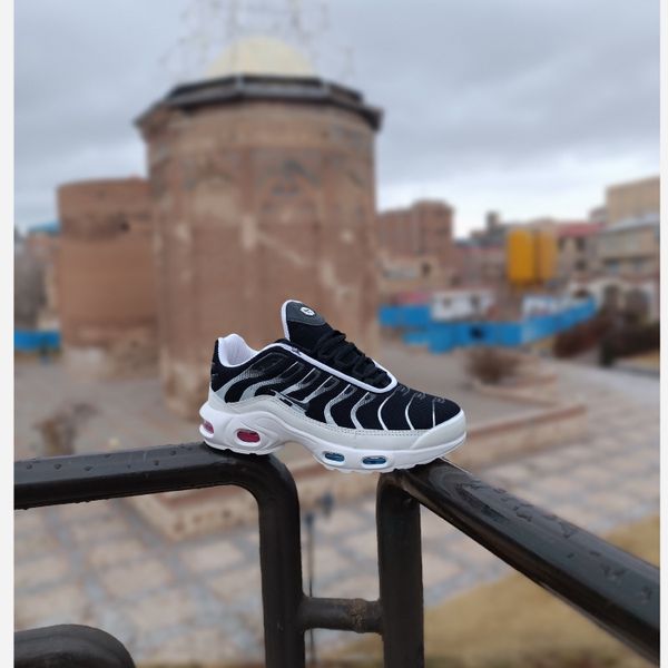 کتونی مردانه نایک tn تی ان مشکی سفید