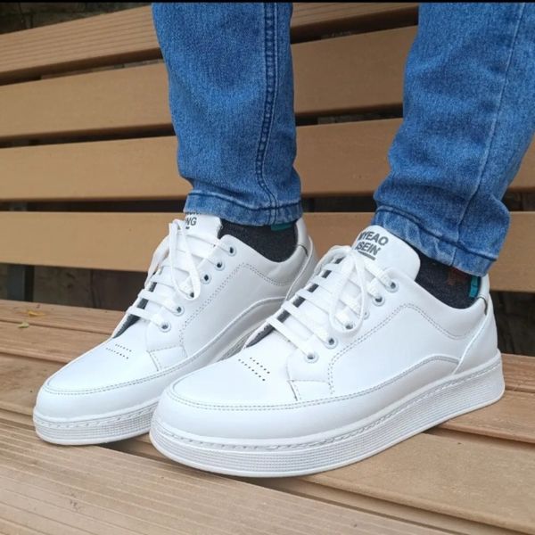 کفش اسپرت مردانه مناسب استفاده روزانه رنگ سفید سایز 40 تا 44